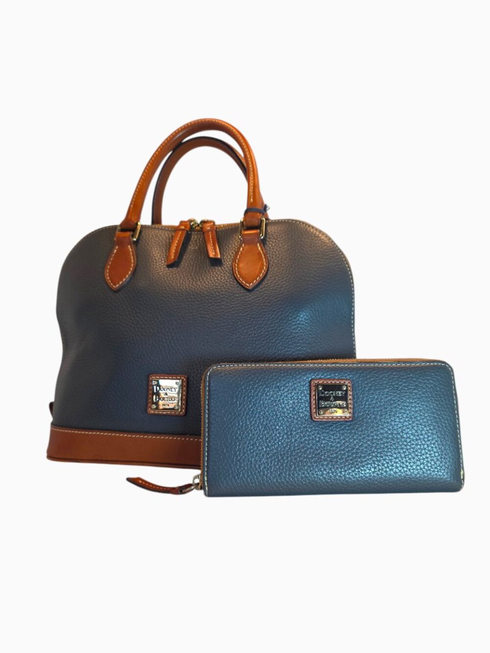 SALE!! Dooney and Bourke Dome Bag in Olive Gray with Matching Zipper Wallet EUC - Picture 2 of 14